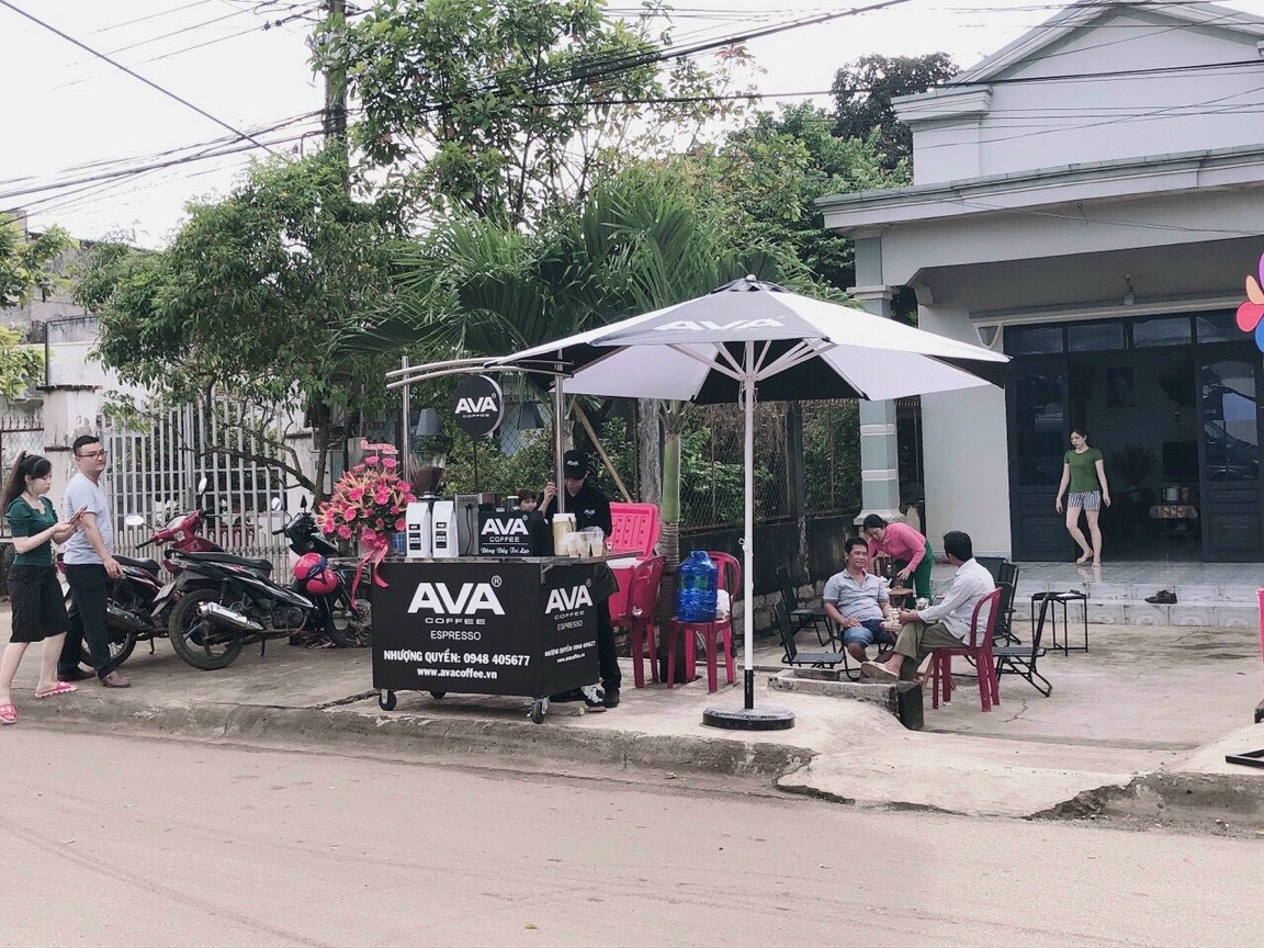 Có ngay quán cà phê pha máy vùng thôn quê